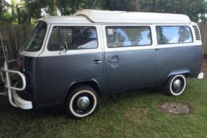 Kombi 1974 Automatic Pop Top with Air Conditioner