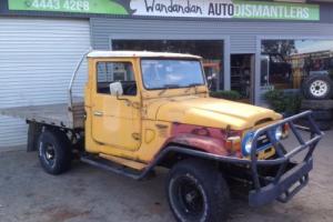 1976 Toyota LandCruiser HJ45 Diesel 4 speed some rust project or farm hack