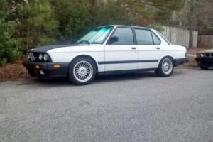 1987 BMW 5-Series Photo