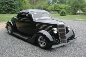 1935 Ford Coupe 3 window