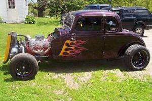1934 Ford 5 window coupe Photo