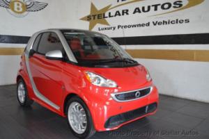 2013 Smart Fortwo 2dr Coupe Passion Photo