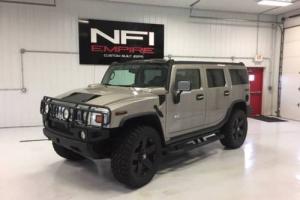 2004 Hummer H2 Lux Series 4WD 4dr SUV Photo