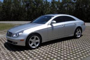 2006 Mercedes-Benz CLS-Class CLS500 Navi Carfax certified Great condition Photo