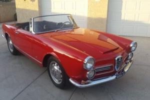 1963 Alfa Romeo Spider Photo