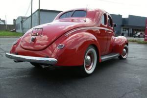 1940 Ford Standard Photo
