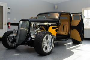 1934 Ford 3 Window Coupe - Street Rod