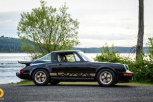 1975 Porsche 911 Photo