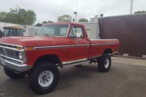 1976 Ford F-250 Photo