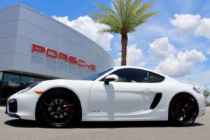 2016 Porsche Cayman 2DR CPE GTS Photo