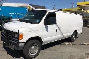 2006 Ford E-Series Van Extended Photo