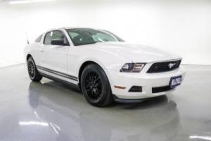 2012 Ford Mustang V6 Photo