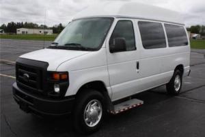 2012 Ford E-Series Van Commercial Photo