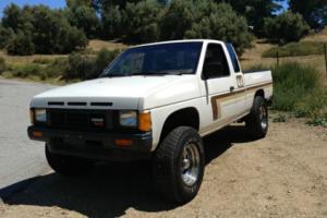 1986 Nissan Other Pickups XE Photo