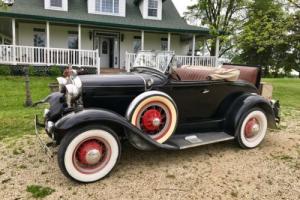 1930 Ford Model A Deluxe Roadster convertible Photo