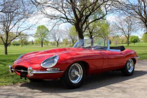 1964 Jaguar E-Type Photo
