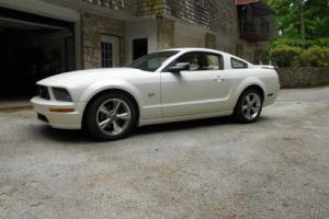 2006 Ford Mustang Coupe Photo