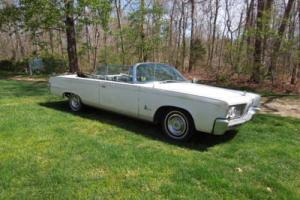 1964 Chrysler Imperial Photo