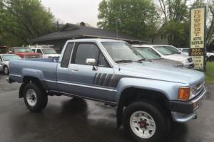 1988 Toyota Hiluxe Extended Cab 4X4 XTRA CAB Photo