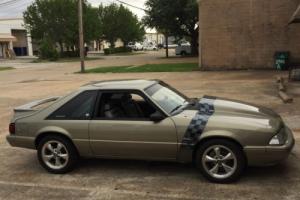 1991 Ford Mustang Photo