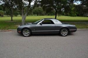 2003 Ford Thunderbird Deluxe 2dr Convertible w/ Removable Top Photo