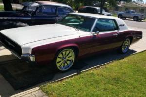 1967 Ford Thunderbird