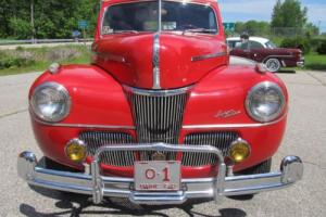 1941 Ford SUPER DELUXE Photo