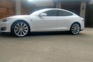 2015 Tesla Model S Performance Model S