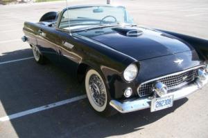 1956 Ford Thunderbird