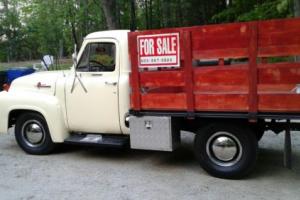 1954 Ford F-250 Photo
