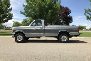 1992 Ford F-150 XLT