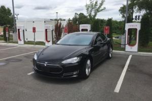 2013 Tesla Model S Photo
