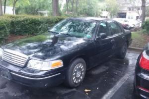 2003 Ford Crown Victoria Photo
