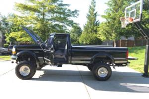 1995 Ford F-250 Regular Cab XLT 4WD Lifted Low Miles Only 72K