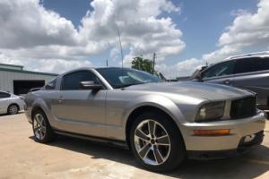 2008 Ford Mustang Photo