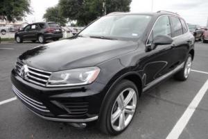 2016 Volkswagen Touareg Executive