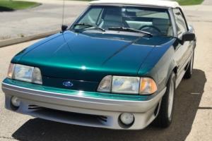 1991 Ford Mustang Mustang GT Photo
