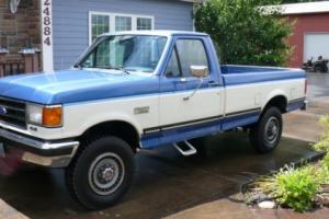 1990 Ford F-250 Photo