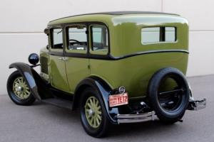 1930 Dodge DD New Sedan Oldtimer Photo