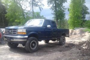 1996 Ford F-250 Extended Cab Photo