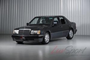 1993 Mercedes-Benz 500E Seadan 500 E