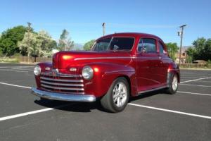 1946 Ford Coupe Photo