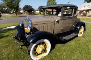 1930 Ford Model A Five Window Coupe Photo