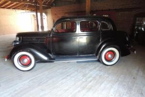 1936 Ford Super Deluxe Photo