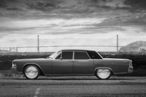 1965 Lincoln Continental Photo