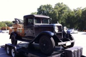 1929 Chevrolet Classic Tow Truck Photo