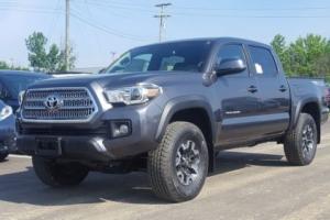2017 Toyota Tacoma 6 SPD TRD 3 COLORS TO CHOOSE SAVE $$$