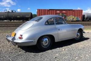 1960 Porsche 356 Photo