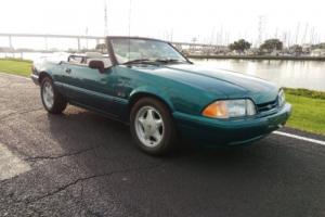 1993 Ford Mustang Convertible Coupe Photo