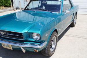 1965 Ford Mustang coupe Photo